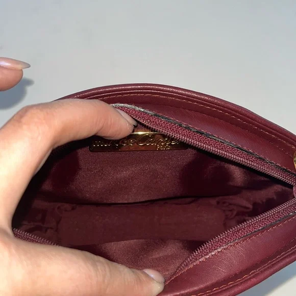 Cartier Must De Cartier small zip pouch EUC - Picture 6 of 10